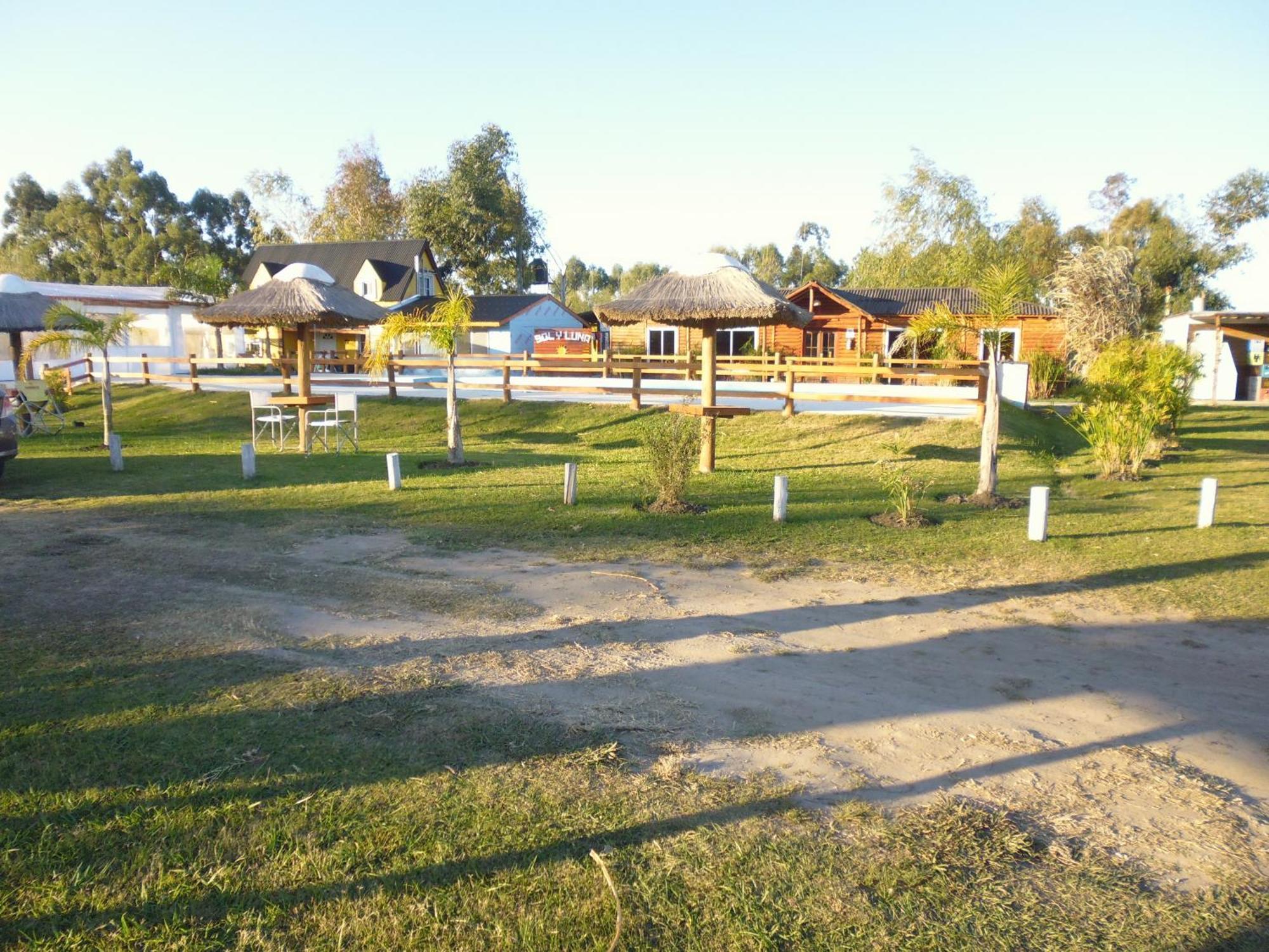 Complejo Sol Y Luna Gualeguaychú Exteriér fotografie